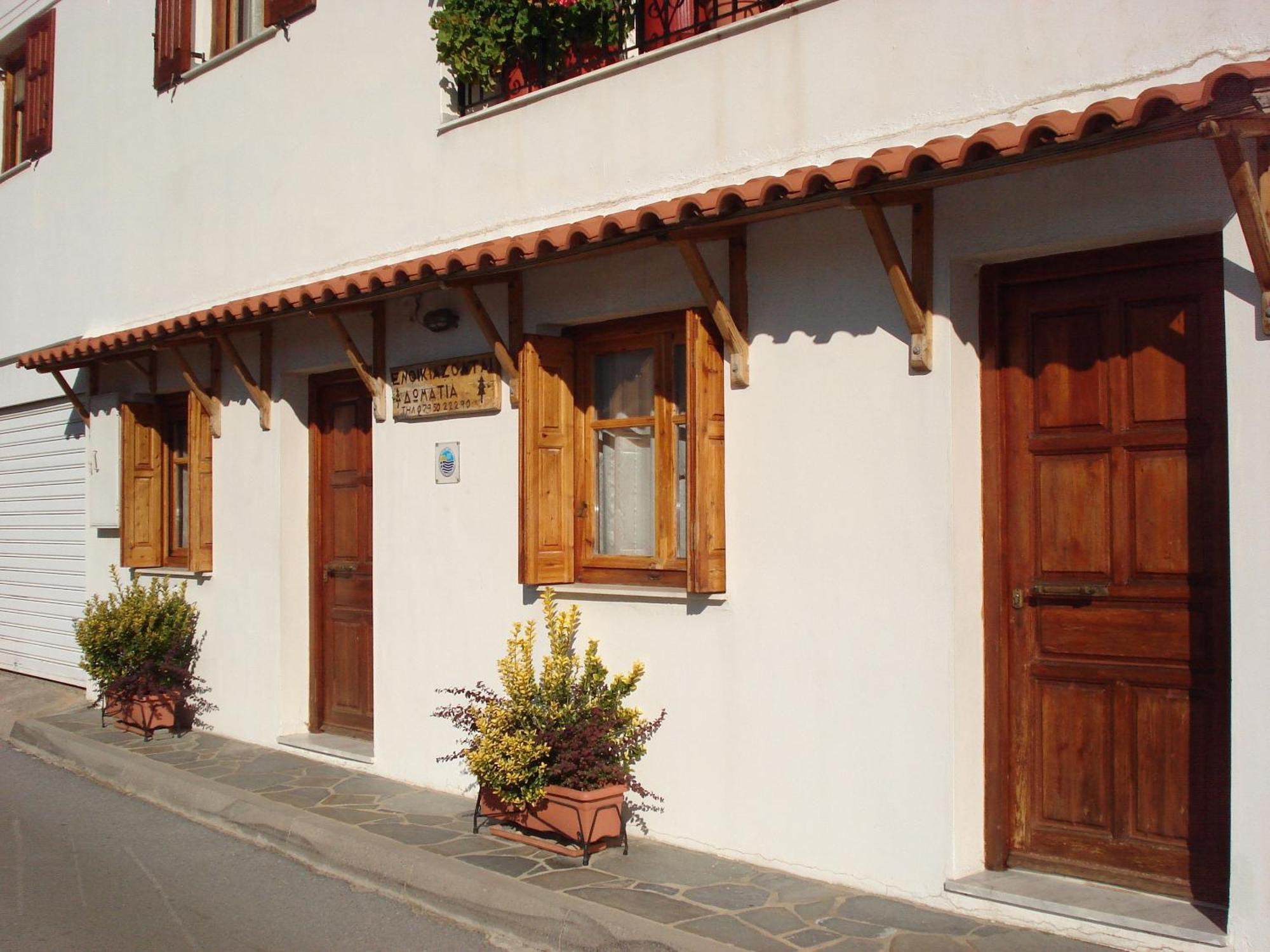 Zephyros Hotel Vitina Luaran gambar