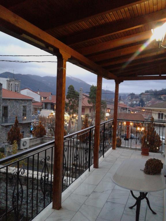 Zephyros Hotel Vitina Luaran gambar