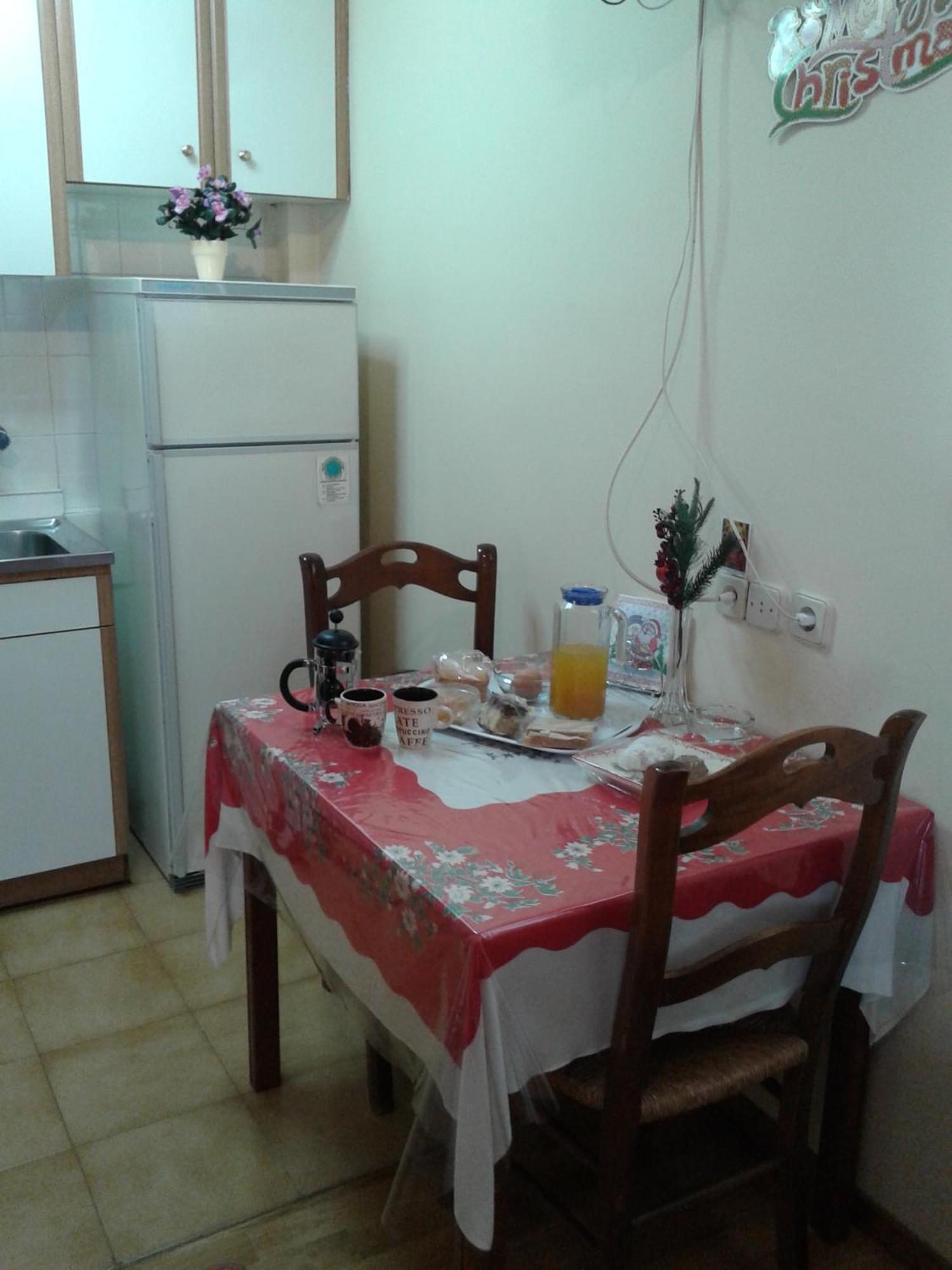Zephyros Hotel Vitina Luaran gambar